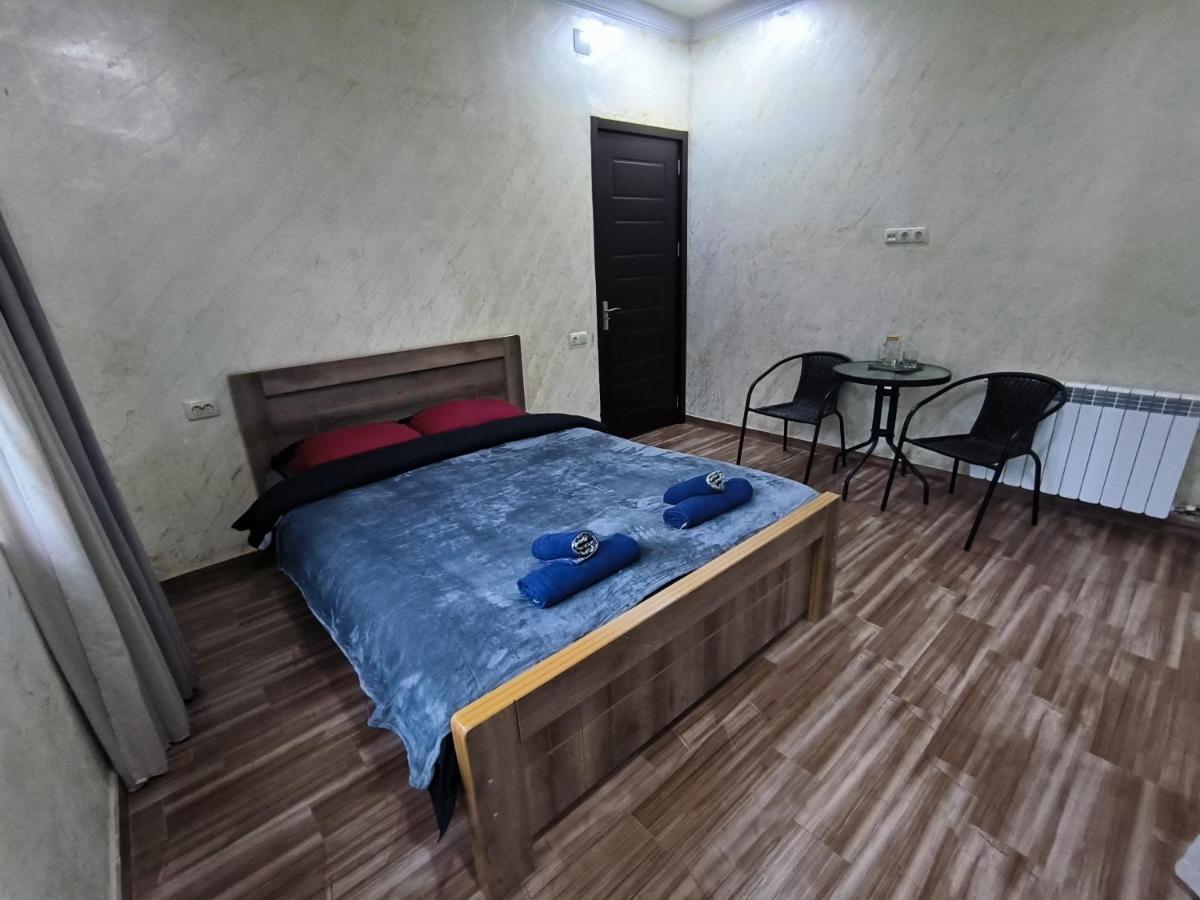 Batumi Homestay At Tamar Mephe Avenue Махинджаури Экстерьер фото