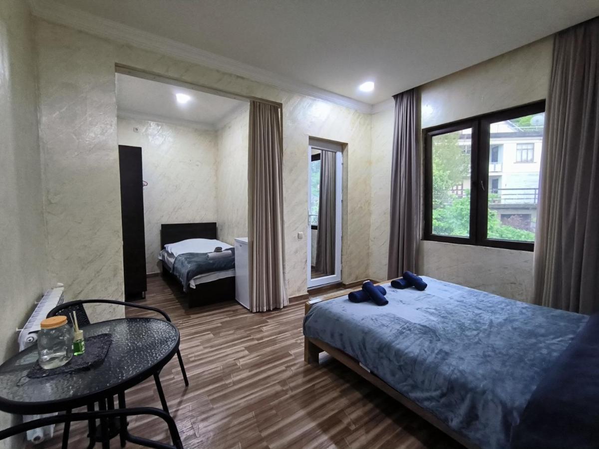 Batumi Homestay At Tamar Mephe Avenue Махинджаури Экстерьер фото